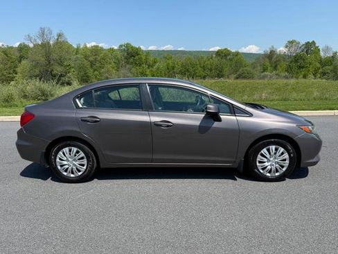 Used 2012 Honda Civic LX image 4