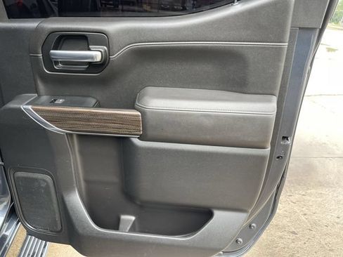 Used 2021 Chevrolet Silverado 1500 LT Trail Boss AWD/4WD image 14
