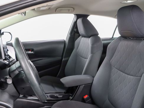 Used 2021 Toyota Corolla LE FWD image 23