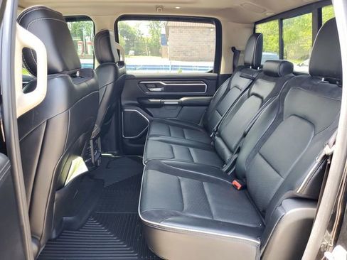 Used 2020 RAM 1500 Laramie AWD/4WD image 34
