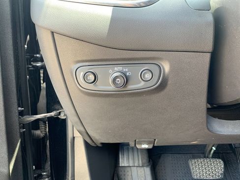 Used 2020 Chevrolet Equinox LT w/ Midnight Edition AWD/4WD image 29