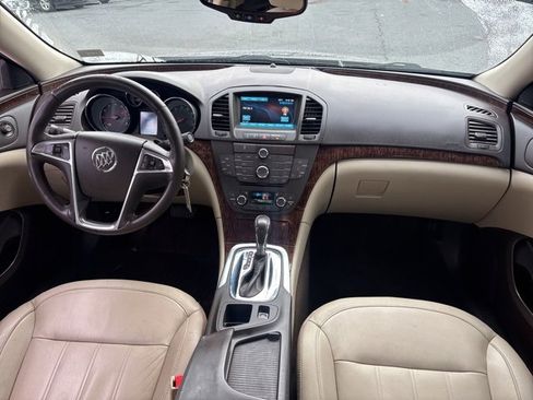Used 2012 Buick Regal Leather image 8