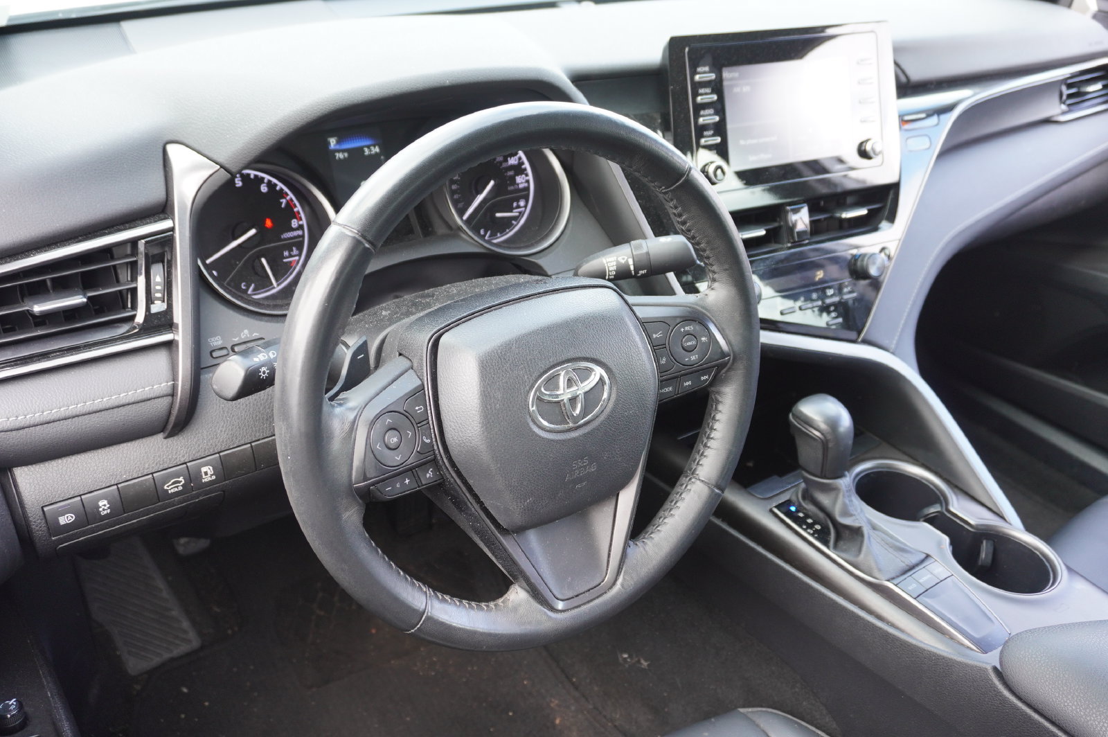 Certified 2024 Toyota Camry SE FWD image 5