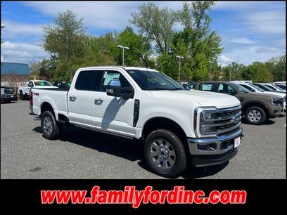 New 2025 Ford F350 King Ranch w/ Chrome Package