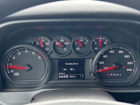 Used 2025 Chevrolet Silverado 2500 Custom w/ Custom Value Package image 23