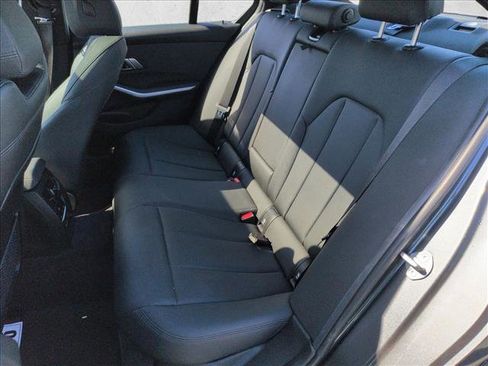 Used 2020 BMW 330i Sedan w/ Driving Assistance Package image 16