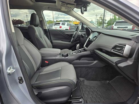 Used 2025 Subaru Outback Onyx Edition w/ Popular Package #2 AWD/4WD image 12