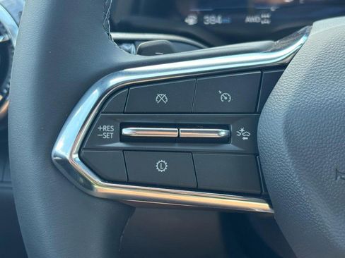 New 2026 Chevrolet Equinox LT w/ Convenience Package II AWD/4WD image 12