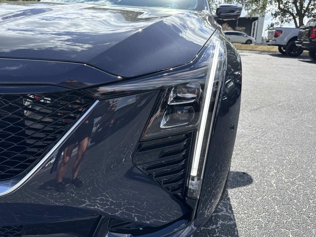 New 2026 Cadillac CT5 Sport w/ Technology Package RWD image 9