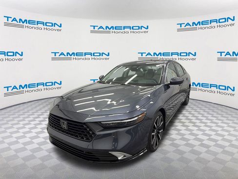 Used 2024 Honda Accord Touring image 1
