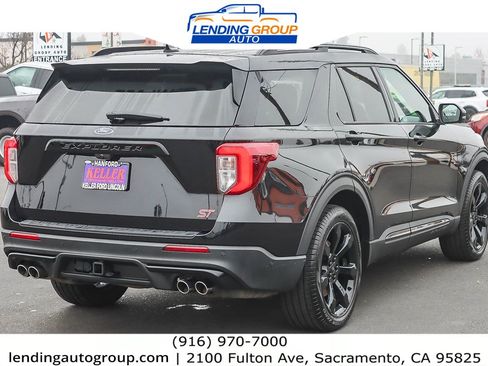 Used 2020 Ford Explorer ST w/ ST Street Pack image 4