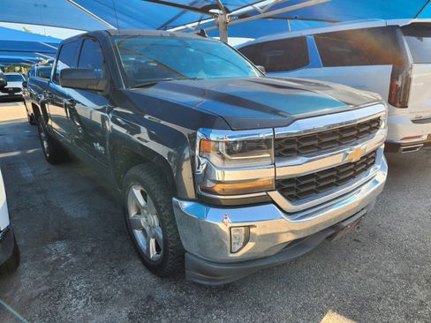 Used 2017 Chevrolet Silverado 1500 LT w/ Texas Edition RWD image 1