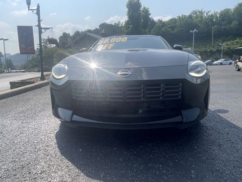 New 2024 Nissan Z Performance w/ Floor Mat Package image 9