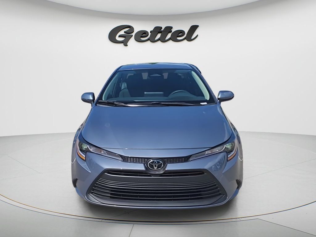 New 2026 Toyota Corolla LE FWD image 2