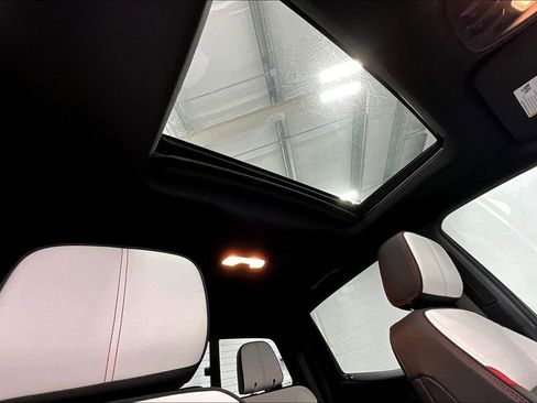 Used 2023 GMC Canyon AT4X image 20