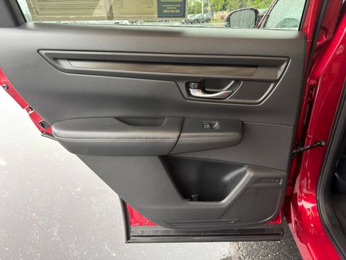 Used 2024 Honda CR-V EX image 28