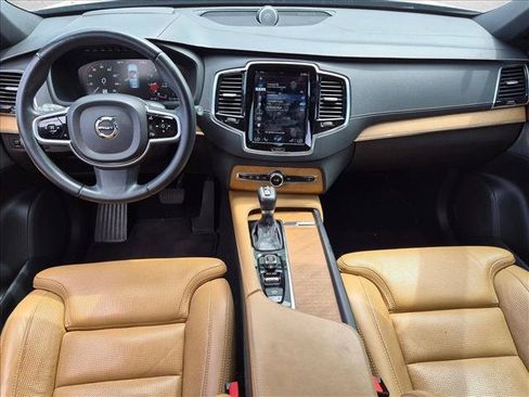 Used 2018 Volvo XC90 T6 Inscription w/ Convenience Package AWD/4WD image 17