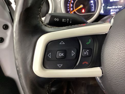 Used 2020 Jeep Wrangler Unlimited Sahara AWD/4WD image 22