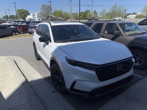 Used 2025 Honda CR-V Sport-L image 3