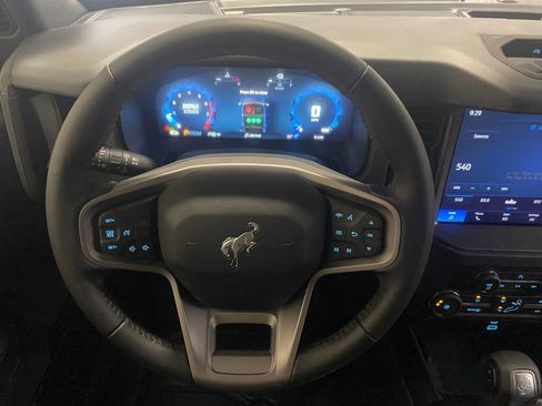 New 2025 Ford Bronco Badlands w/ Sasquatch Package image 11