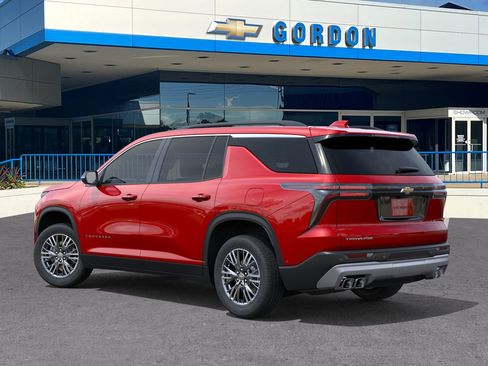 New 2026 Chevrolet Traverse LT FWD image 3