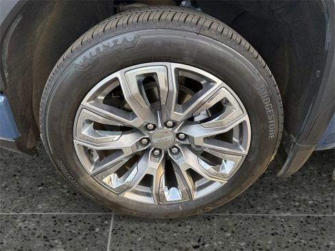 Used 2024 GMC Sierra 1500 Denali w/ Denali Reserve Package image 14