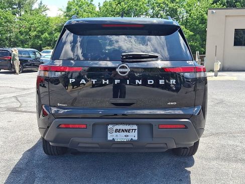 Used 2025 Nissan Pathfinder SV AWD/4WD image 5
