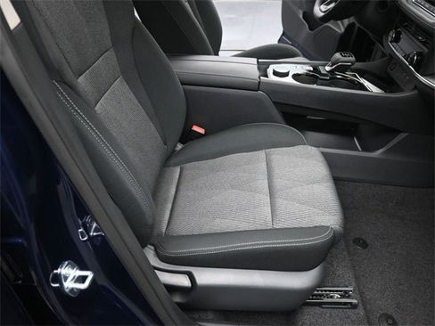 New 2026 Nissan Rogue SV image 32