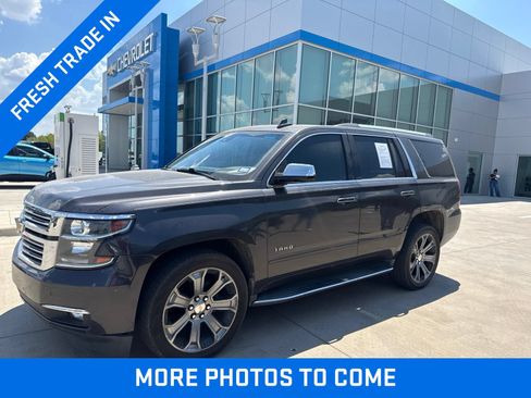 Used 2018 Chevrolet Tahoe Premier RWD image 1