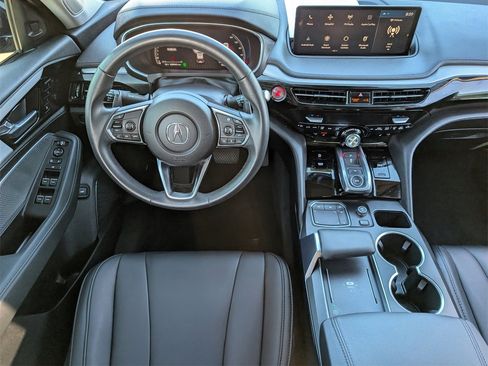 Used 2024 Acura MDX FWD image 10