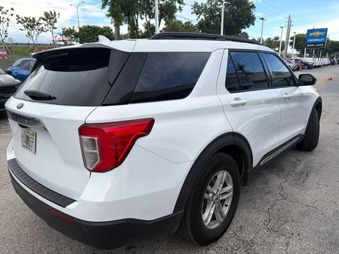 Used 2020 Ford Explorer XLT RWD image 7