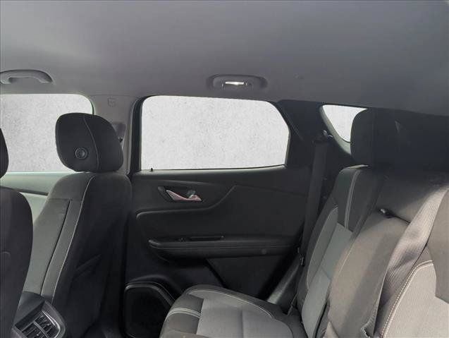 Used 2023 Chevrolet Blazer LT FWD image 21
