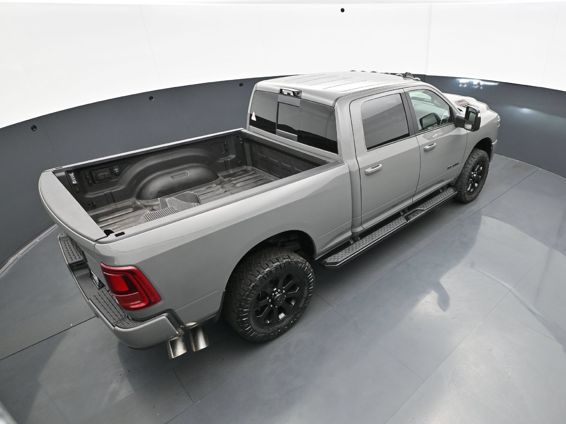 Used 2026 RAM 2500 Laramie w/ Night Edition AWD/4WD image 41
