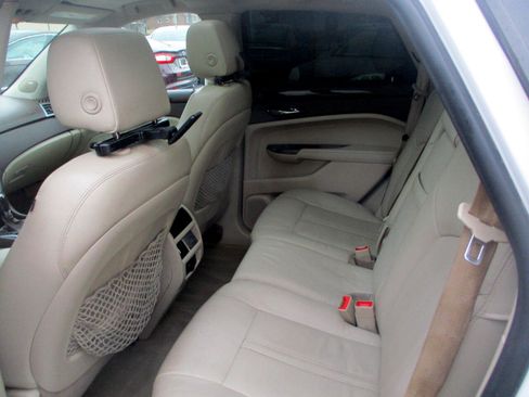 Used 2012 Cadillac SRX Luxury image 9