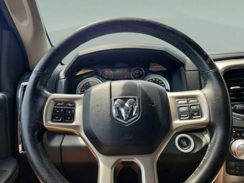 Used 2016 RAM 1500 Laramie w/ Convenience Group AWD/4WD image 22