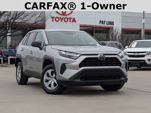 Used 2025 Toyota RAV4 LE image 2