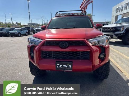 Used 2015 Toyota 4Runner SR5 Premium AWD/4WD image 2