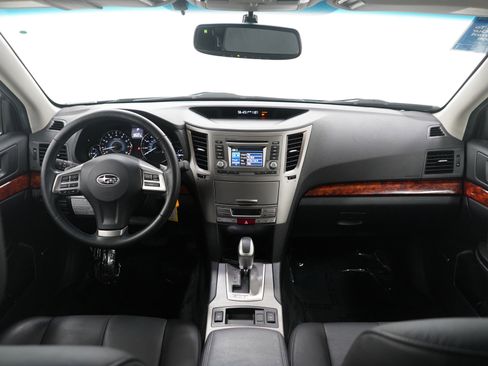 Used 2012 Subaru Outback 2.5i Limited w/ Moonroof Pkg image 13