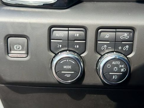 Used 2023 GMC Sierra 1500 Denali Ultimate AWD/4WD image 47