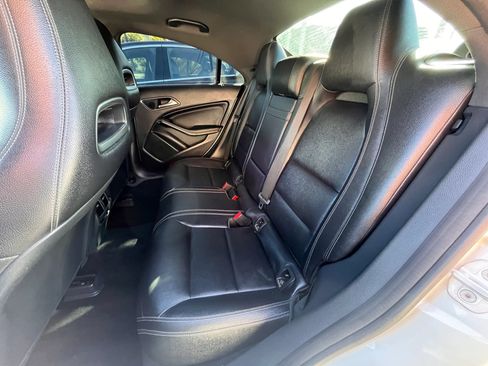 Used 2018 Mercedes-Benz CLA 250 image 13