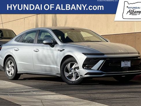 New 2026 Hyundai Sonata SE image 1