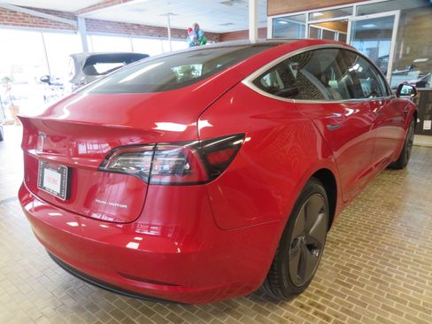Used 2020 Tesla Model 3 Long Range image 56