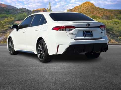 Used 2025 Toyota Corolla SE image 8