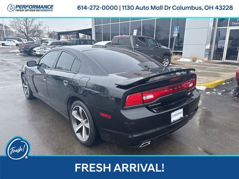 Used 2014 Dodge Charger R/T image 6