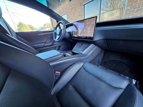 Used 2023 Tesla Model X Plaid image 48