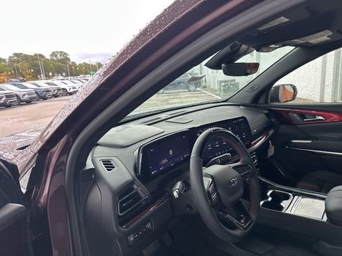 New 2026 Chevrolet Traverse RS image 16