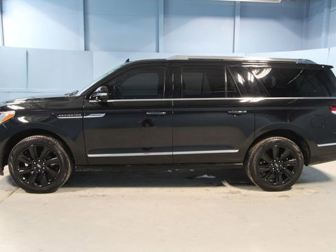Used 2024 Lincoln Navigator L Reserve image 31