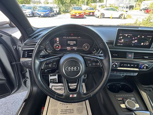 Used 2019 Audi S4 Premium Plus w/ Premium Plus Package AWD/4WD image 18