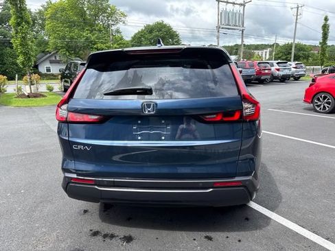 Used 2024 Honda CR-V EX-L image 8