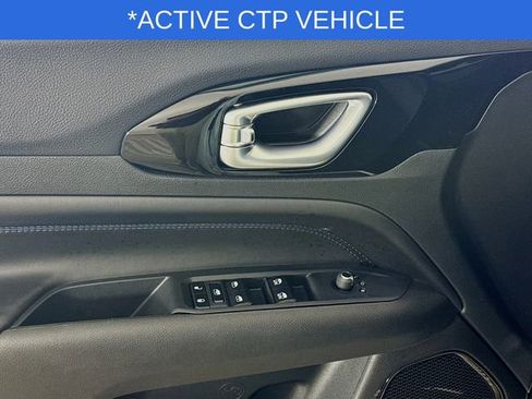 New 2026 Jeep Compass Latitude image 17